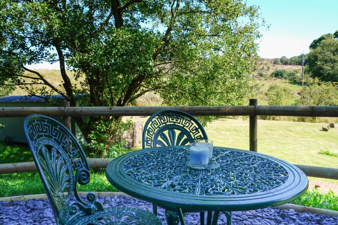 Гостевой дом Lavender Retreat With Private Hot Tub Upper Hulme Экстерьер фото